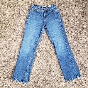 Levi's Perfectly Slimming jeans size 6